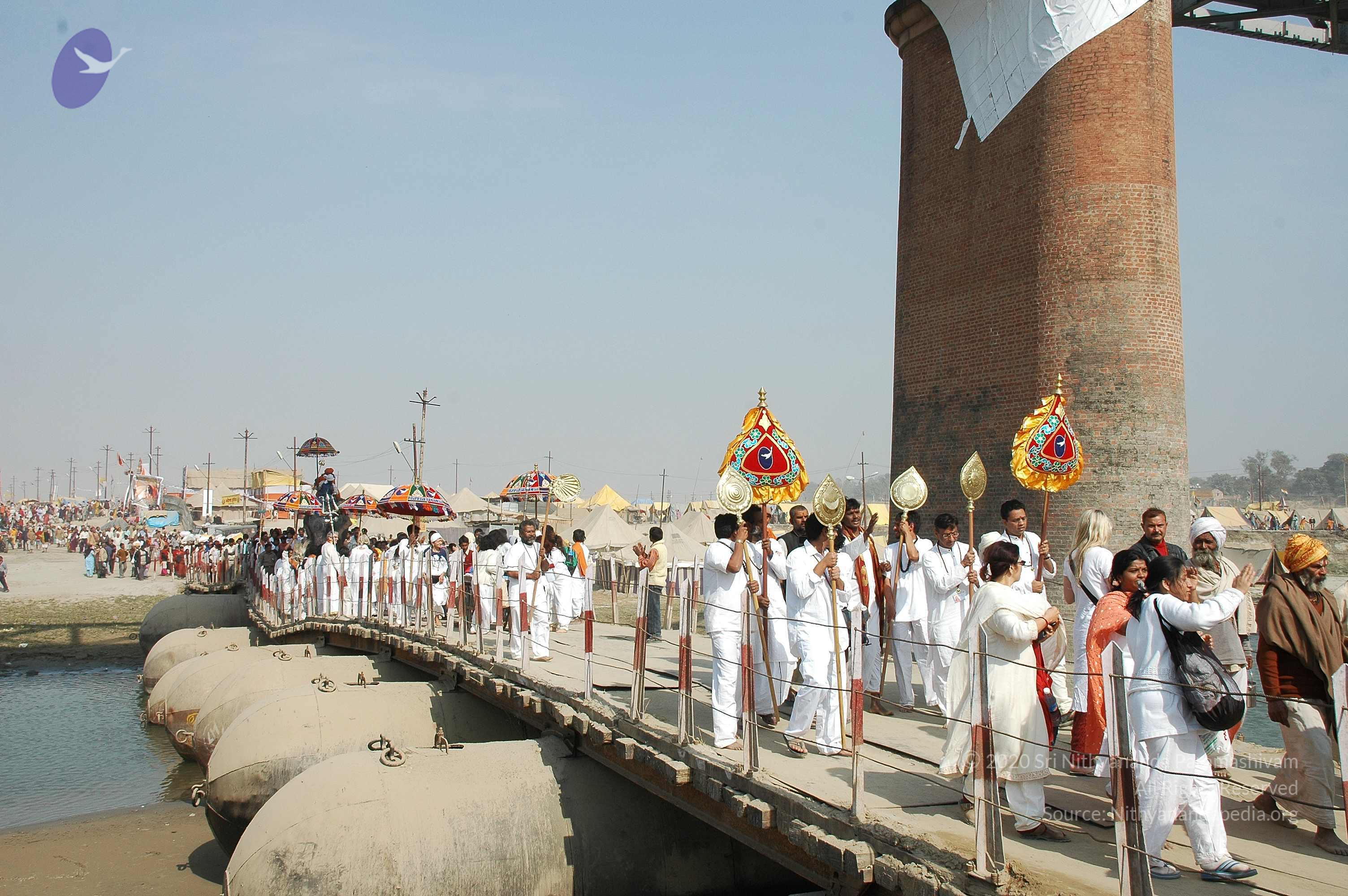 india-Ashram-Dic.30-31-1 -.05-06 294_CMP_WM